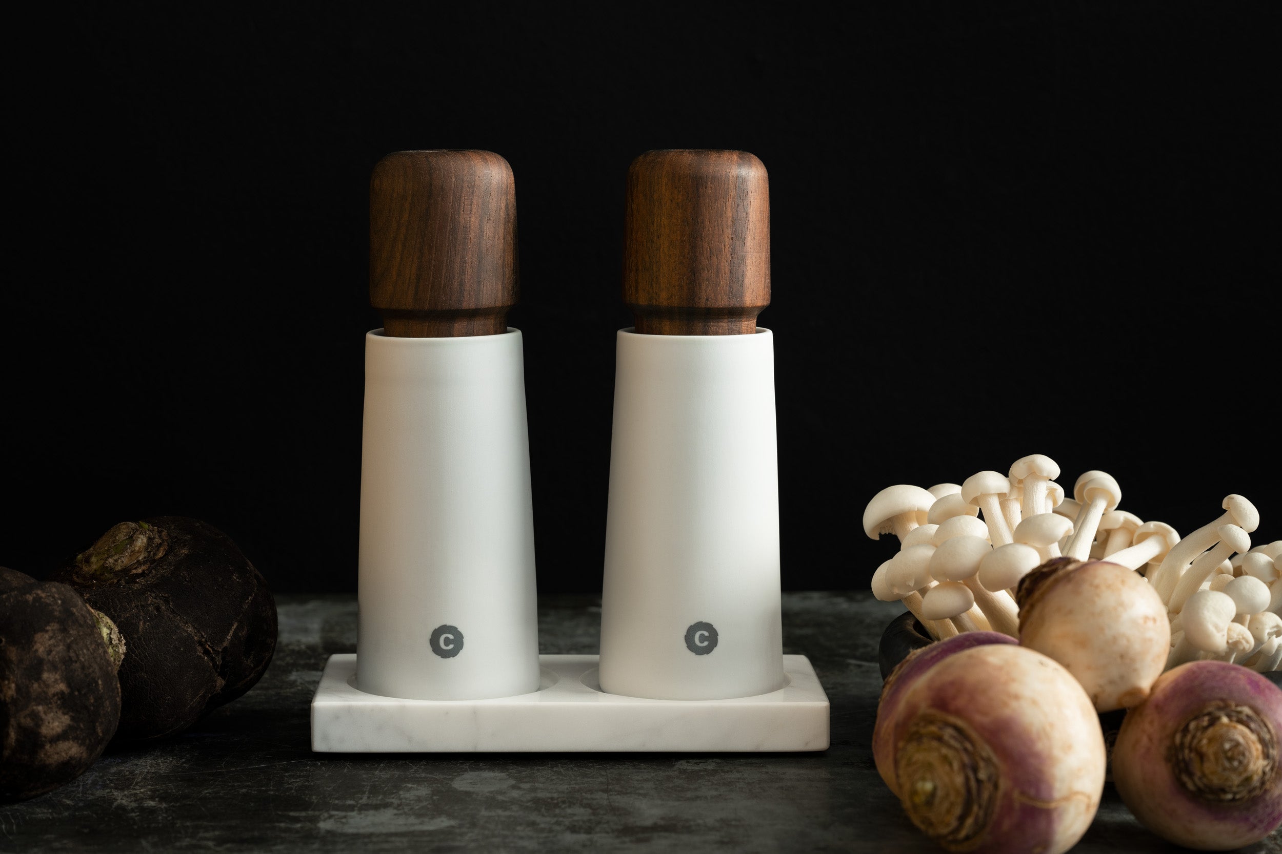 Stockholm, white porcelain 17cm