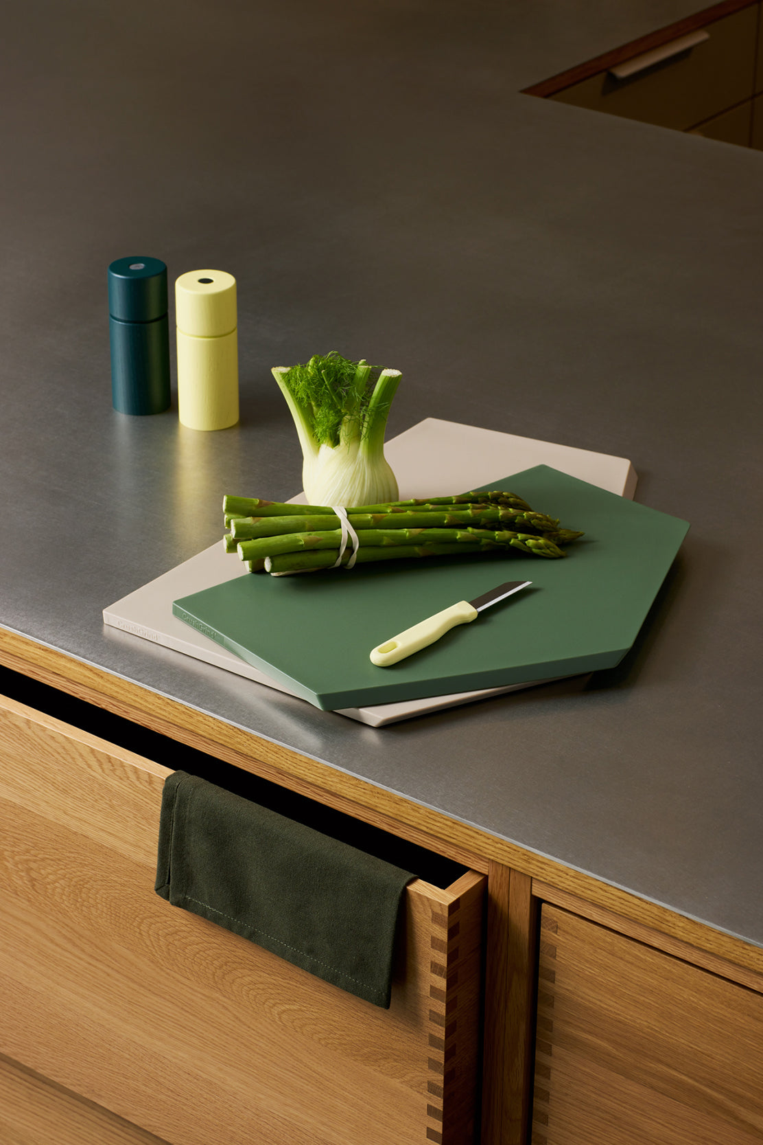 Zurich, parsley - medium